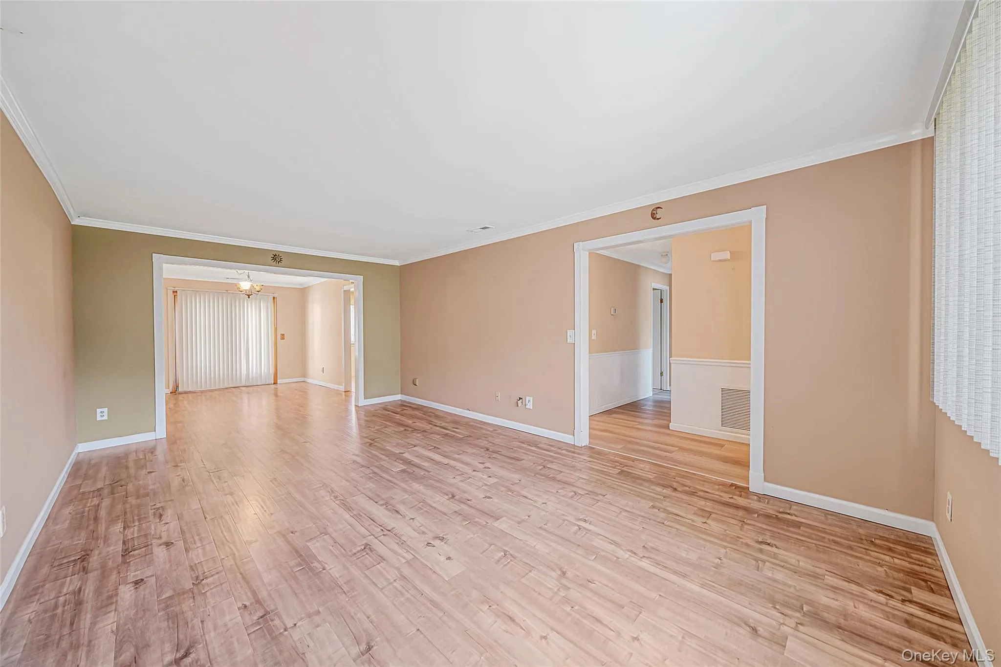 9 Sheila Court, Islip, NY, 2 Bedrooms Bedrooms, 5 Rooms Rooms,2 BathroomsBathrooms,Residential,For Rent,Sheila,0,1064301 9 Sheila Court, Islip, NY, 2 Bedrooms Bedrooms, 5 Rooms Rooms,2 BathroomsBathrooms,Residential,For Rent,Sheila,0,1064301