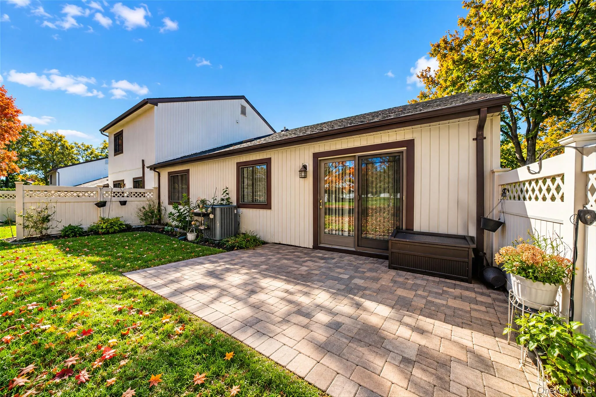 9 Sheila Court, Islip, NY, 2 Bedrooms Bedrooms, 5 Rooms Rooms,2 BathroomsBathrooms,Residential,For Rent,Sheila,0,1064301 9 Sheila Court, Islip, NY, 2 Bedrooms Bedrooms, 5 Rooms Rooms,2 BathroomsBathrooms,Residential,For Rent,Sheila,0,1064301