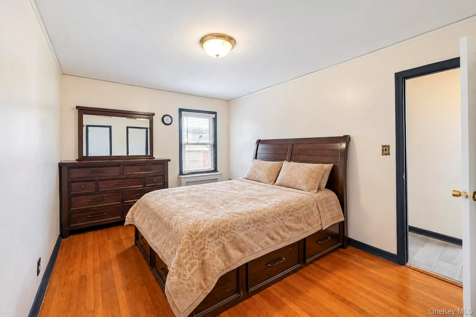131 5th Street, North Hempstead, NY, 4 Bedrooms Bedrooms, 6 Rooms Rooms,2 BathroomsBathrooms,Residential,For Rent,5th,0,1064319 131 5th Street, North Hempstead, NY, 4 Bedrooms Bedrooms, 6 Rooms Rooms,2 BathroomsBathrooms,Residential,For Rent,5th,0,1064319