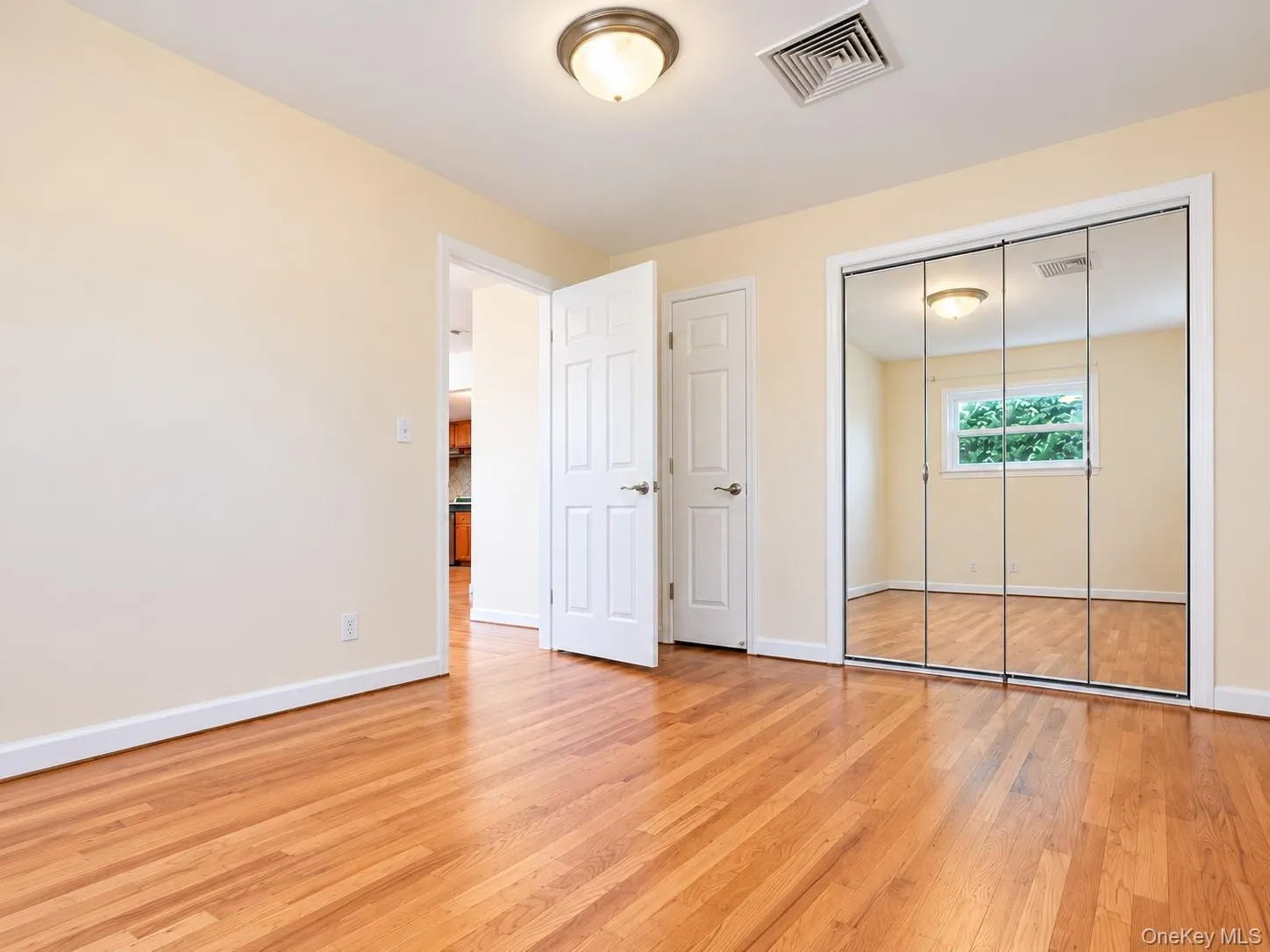 11 Azalea Drive, Oyster Bay, NY, 3 Bedrooms Bedrooms, 7 Rooms Rooms,2 BathroomsBathrooms,Residential Lease,For Rent,Azalea,0,1064320 11 Azalea Drive, Oyster Bay, NY, 3 Bedrooms Bedrooms, 7 Rooms Rooms,2 BathroomsBathrooms,Residential Lease,For Rent,Azalea,0,1064320