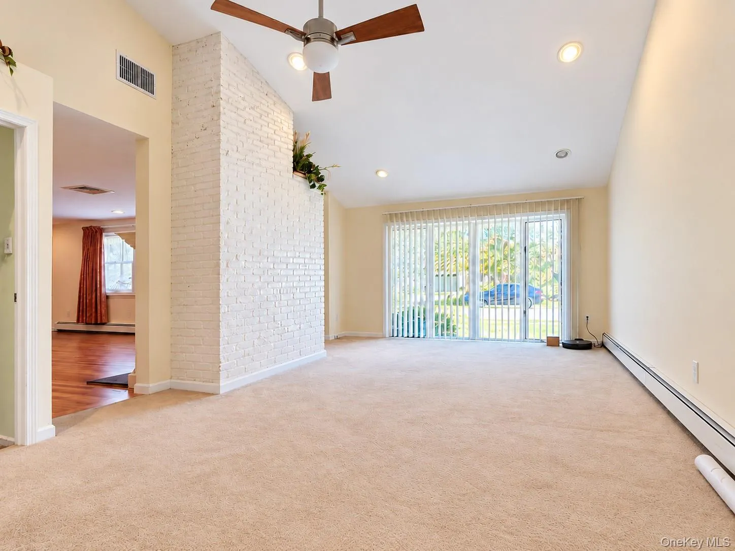 11 Azalea Drive, Oyster Bay, NY, 3 Bedrooms Bedrooms, 7 Rooms Rooms,2 BathroomsBathrooms,Residential Lease,For Rent,Azalea,0,1064320 11 Azalea Drive, Oyster Bay, NY, 3 Bedrooms Bedrooms, 7 Rooms Rooms,2 BathroomsBathrooms,Residential Lease,For Rent,Azalea,0,1064320