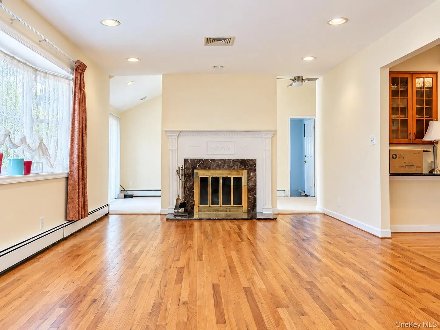 11 Azalea Drive, Oyster Bay, NY, 3 Bedrooms Bedrooms, 7 Rooms Rooms,2 BathroomsBathrooms,Residential Lease,For Rent,Azalea,0,1064320 11 Azalea Drive, Oyster Bay, NY, 3 Bedrooms Bedrooms, 7 Rooms Rooms,2 BathroomsBathrooms,Residential Lease,For Rent,Azalea,0,1064320