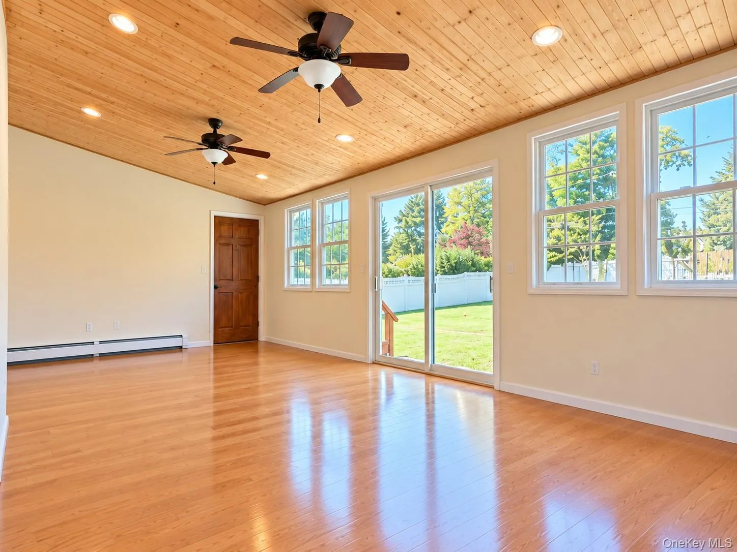 11 Azalea Drive, Oyster Bay, NY, 3 Bedrooms Bedrooms, 7 Rooms Rooms,2 BathroomsBathrooms,Residential Lease,For Rent,Azalea,0,1064320 11 Azalea Drive, Oyster Bay, NY, 3 Bedrooms Bedrooms, 7 Rooms Rooms,2 BathroomsBathrooms,Residential Lease,For Rent,Azalea,0,1064320