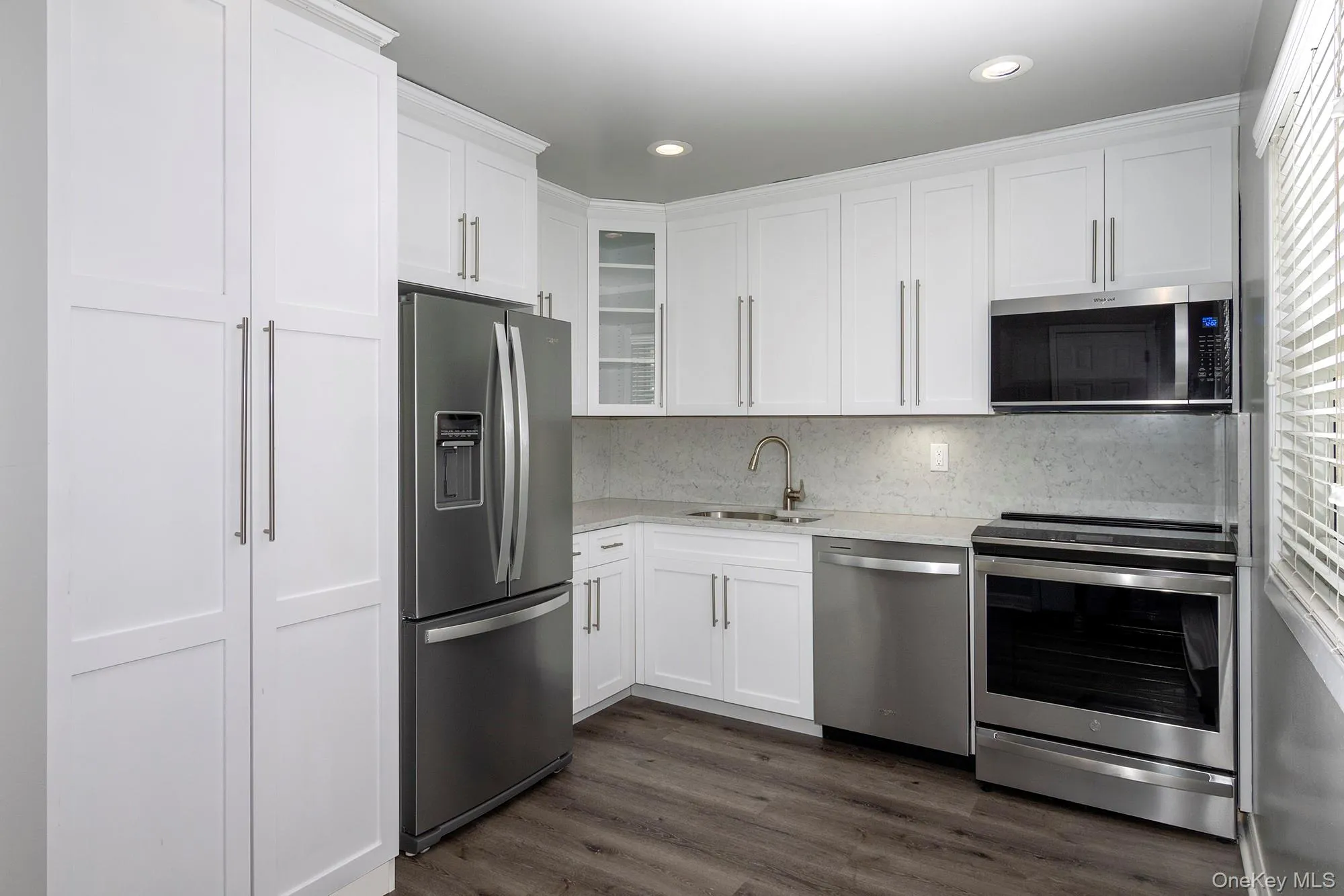 50 Chelsea Drive, Islip, NY, 1 Bedroom Bedrooms, 4 Rooms Rooms,1 BathroomBathrooms,Residential Lease,For Rent,Chelsea,0,1064328 50 Chelsea Drive, Islip, NY, 1 Bedroom Bedrooms, 4 Rooms Rooms,1 BathroomBathrooms,Residential Lease,For Rent,Chelsea,0,1064328