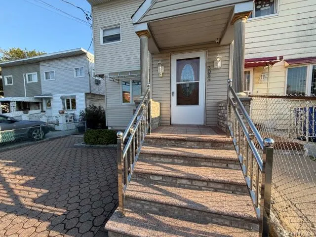 3084 Harding Avenue, New York, NY , With , 3 Bedroom , and , 5 Room , 1 Bathroom , For , Residential Lease , For Rent , 1064331 , MLSID,1064331 3084 Harding Avenue, New York, NY , With , 3 Bedroom , and , 5 Room , 1 Bathroom , For , Residential Lease , For Rent , 1064331 , MLSID,1064331