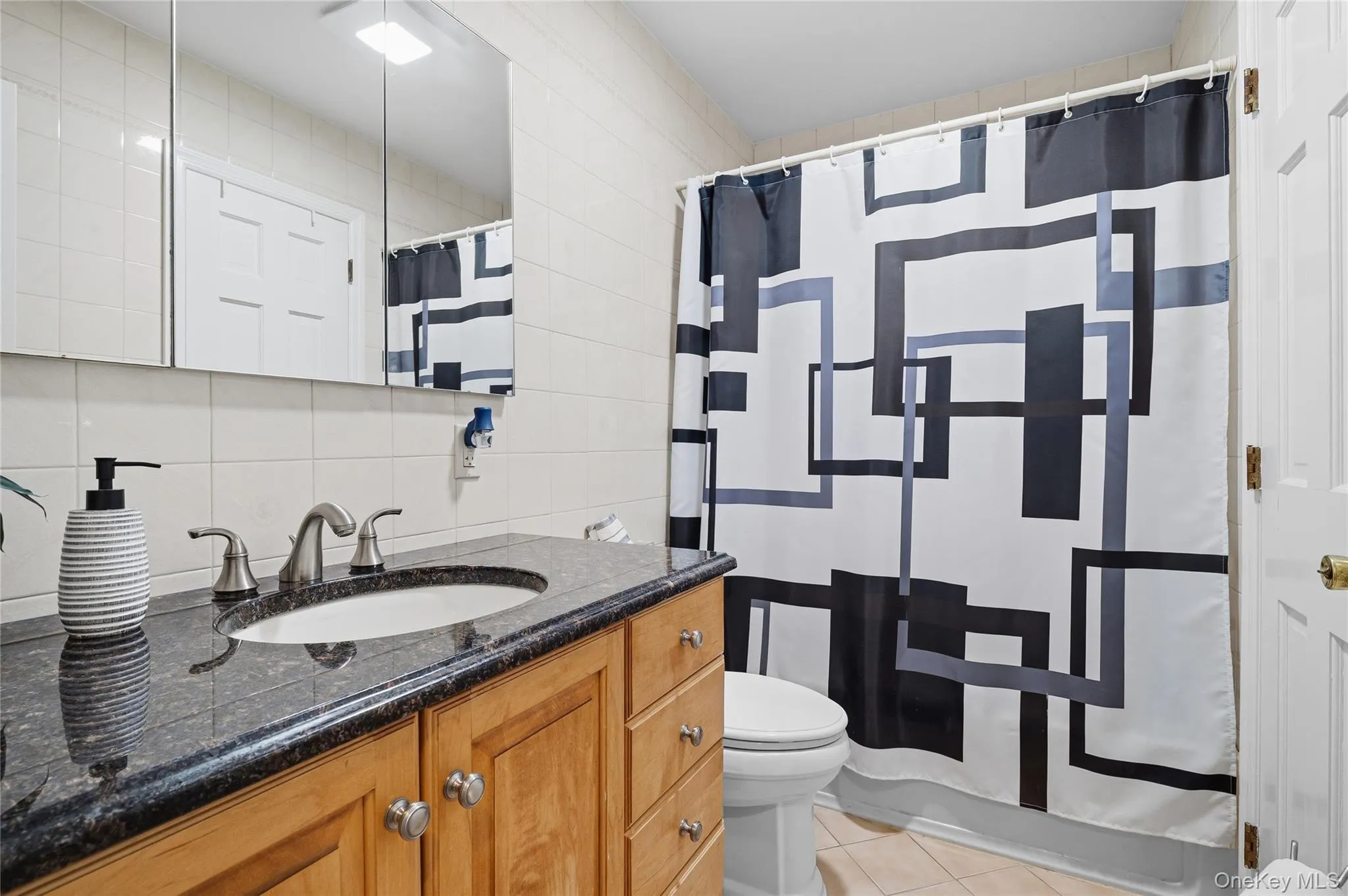 Bathroom Bathroom
