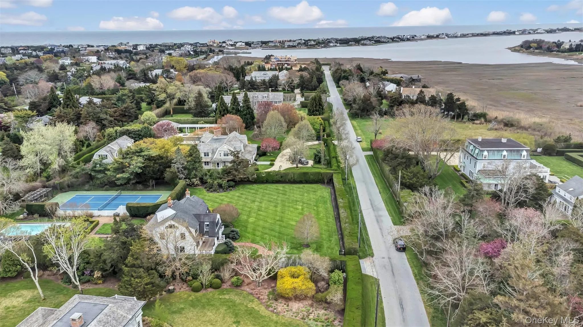 12 Quantuck Lane, Southampton, NY, 5 Bedrooms Bedrooms, 10 Rooms Rooms,4 BathroomsBathrooms,Residential Lease,For Rent,Quantuck Lane,0,1064338 12 Quantuck Lane, Southampton, NY, 5 Bedrooms Bedrooms, 10 Rooms Rooms,4 BathroomsBathrooms,Residential Lease,For Rent,Quantuck Lane,0,1064338