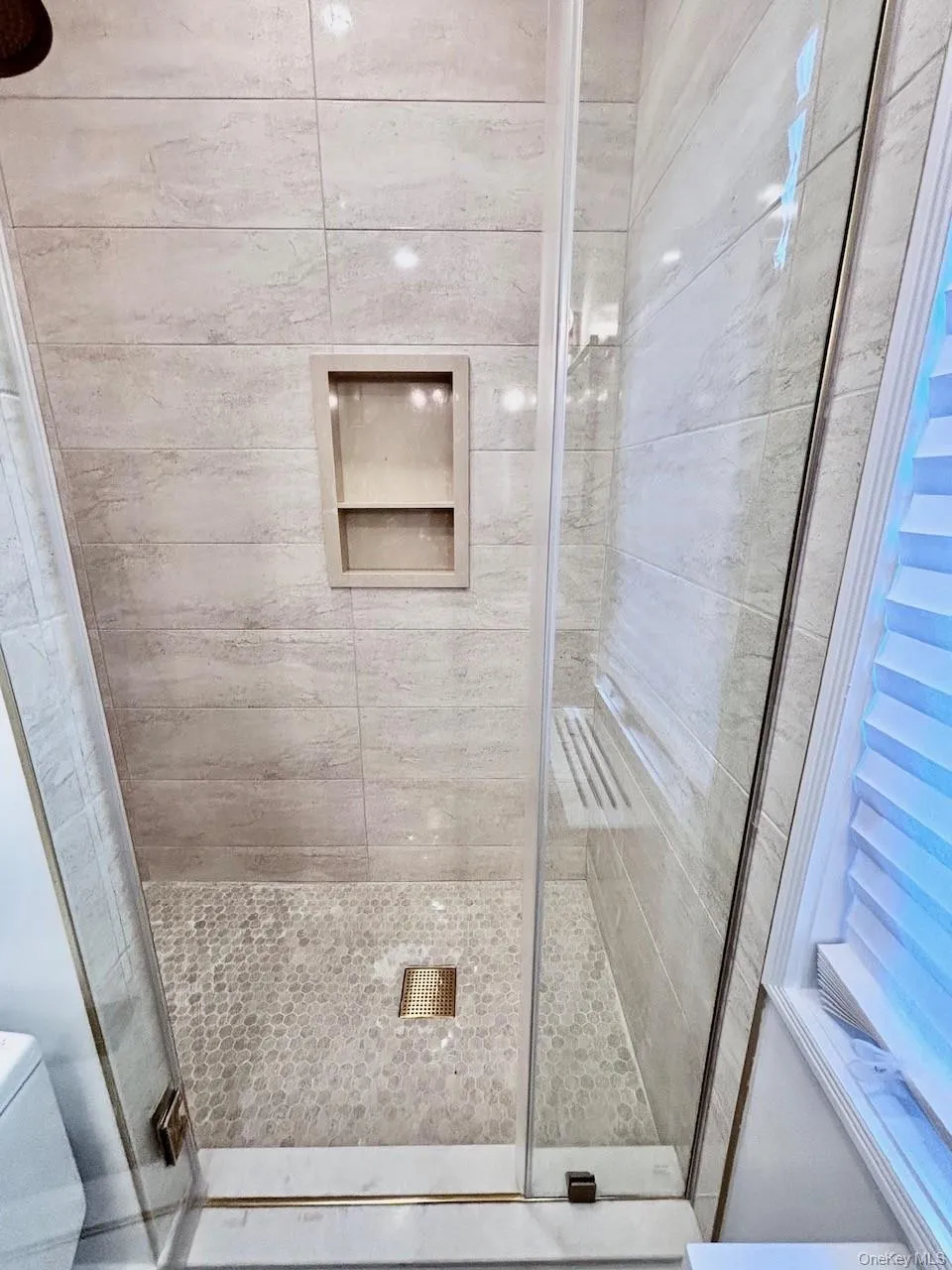 Shower area of the primary bath Shower area of the primary bath