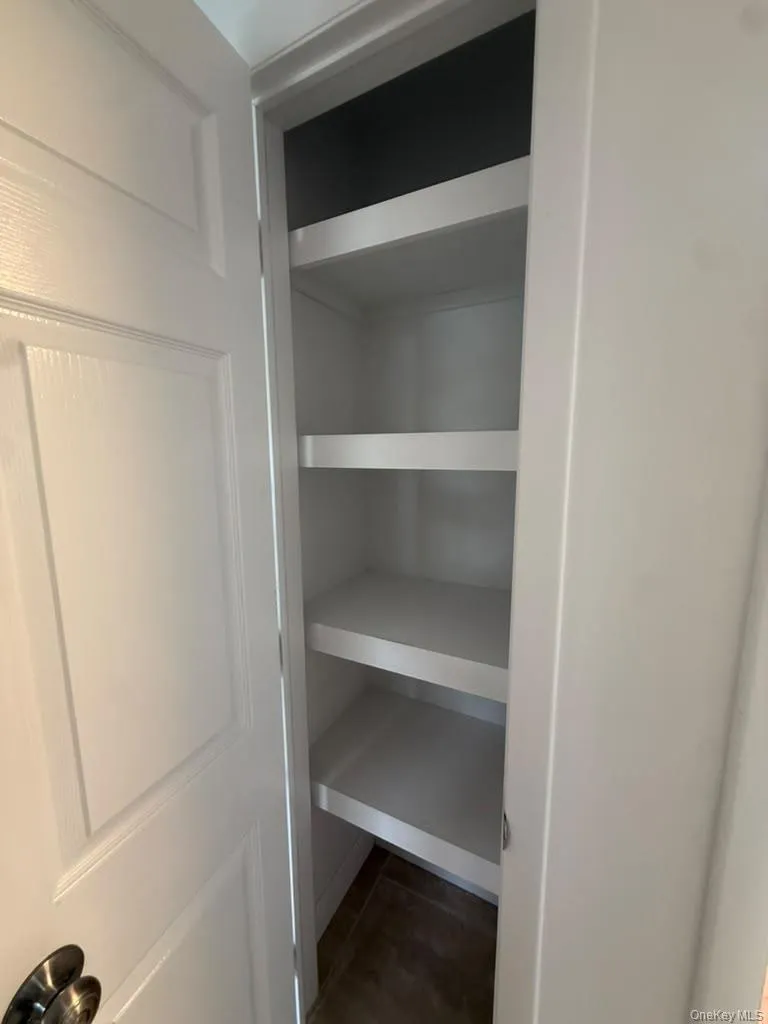66 Port Avenue, Islip, NY , With , 3 Bedroom , and , 3 Room , 1 Bathroom , For , Residential Lease , For Rent , 1064351 , MLSID,1064351 66 Port Avenue, Islip, NY , With , 3 Bedroom , and , 3 Room , 1 Bathroom , For , Residential Lease , For Rent , 1064351 , MLSID,1064351