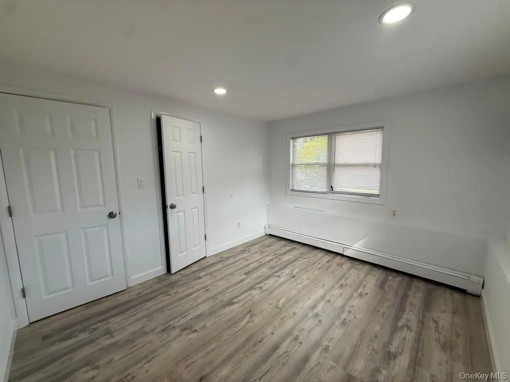 66 Port Avenue, Islip, NY , With , 3 Bedroom , and , 3 Room , 1 Bathroom , For , Residential Lease , For Rent , 1064351 , MLSID,1064351 66 Port Avenue, Islip, NY , With , 3 Bedroom , and , 3 Room , 1 Bathroom , For , Residential Lease , For Rent , 1064351 , MLSID,1064351