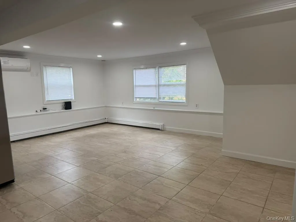 66 Port Avenue, Islip, NY , With , 3 Bedroom , and , 3 Room , 1 Bathroom , For , Residential Lease , For Rent , 1064351 , MLSID,1064351 66 Port Avenue, Islip, NY , With , 3 Bedroom , and , 3 Room , 1 Bathroom , For , Residential Lease , For Rent , 1064351 , MLSID,1064351
