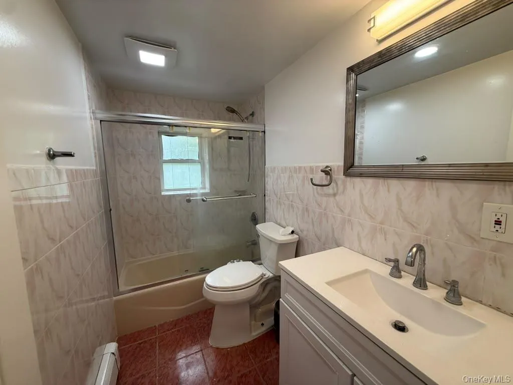 66 Port Avenue, Islip, NY , With , 3 Bedroom , and , 3 Room , 1 Bathroom , For , Residential Lease , For Rent , 1064351 , MLSID,1064351 66 Port Avenue, Islip, NY , With , 3 Bedroom , and , 3 Room , 1 Bathroom , For , Residential Lease , For Rent , 1064351 , MLSID,1064351