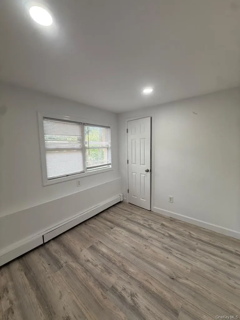 66 Port Avenue, Islip, NY , With , 3 Bedroom , and , 3 Room , 1 Bathroom , For , Residential Lease , For Rent , 1064351 , MLSID,1064351 66 Port Avenue, Islip, NY , With , 3 Bedroom , and , 3 Room , 1 Bathroom , For , Residential Lease , For Rent , 1064351 , MLSID,1064351