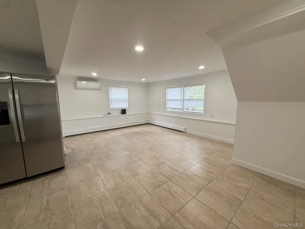 66 Port Avenue, Islip, NY , With , 3 Bedroom , and , 3 Room , 1 Bathroom , For , Residential Lease , For Rent , 1064351 , MLSID,1064351 66 Port Avenue, Islip, NY , With , 3 Bedroom , and , 3 Room , 1 Bathroom , For , Residential Lease , For Rent , 1064351 , MLSID,1064351