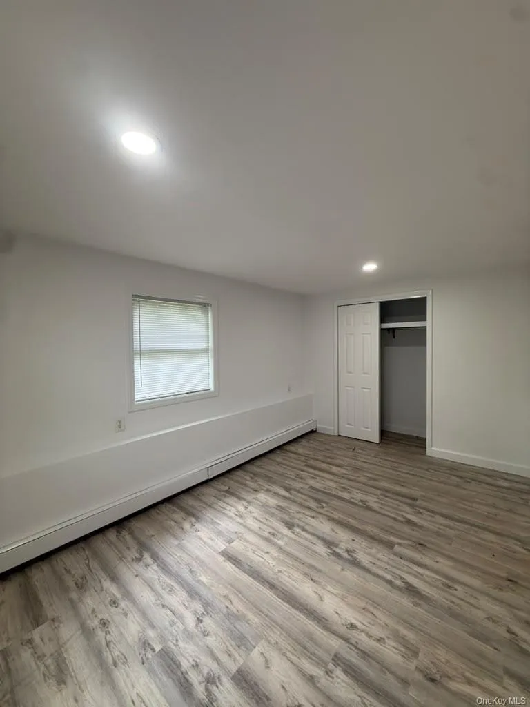 66 Port Avenue, Islip, NY , With , 3 Bedroom , and , 3 Room , 1 Bathroom , For , Residential Lease , For Rent , 1064351 , MLSID,1064351 66 Port Avenue, Islip, NY , With , 3 Bedroom , and , 3 Room , 1 Bathroom , For , Residential Lease , For Rent , 1064351 , MLSID,1064351