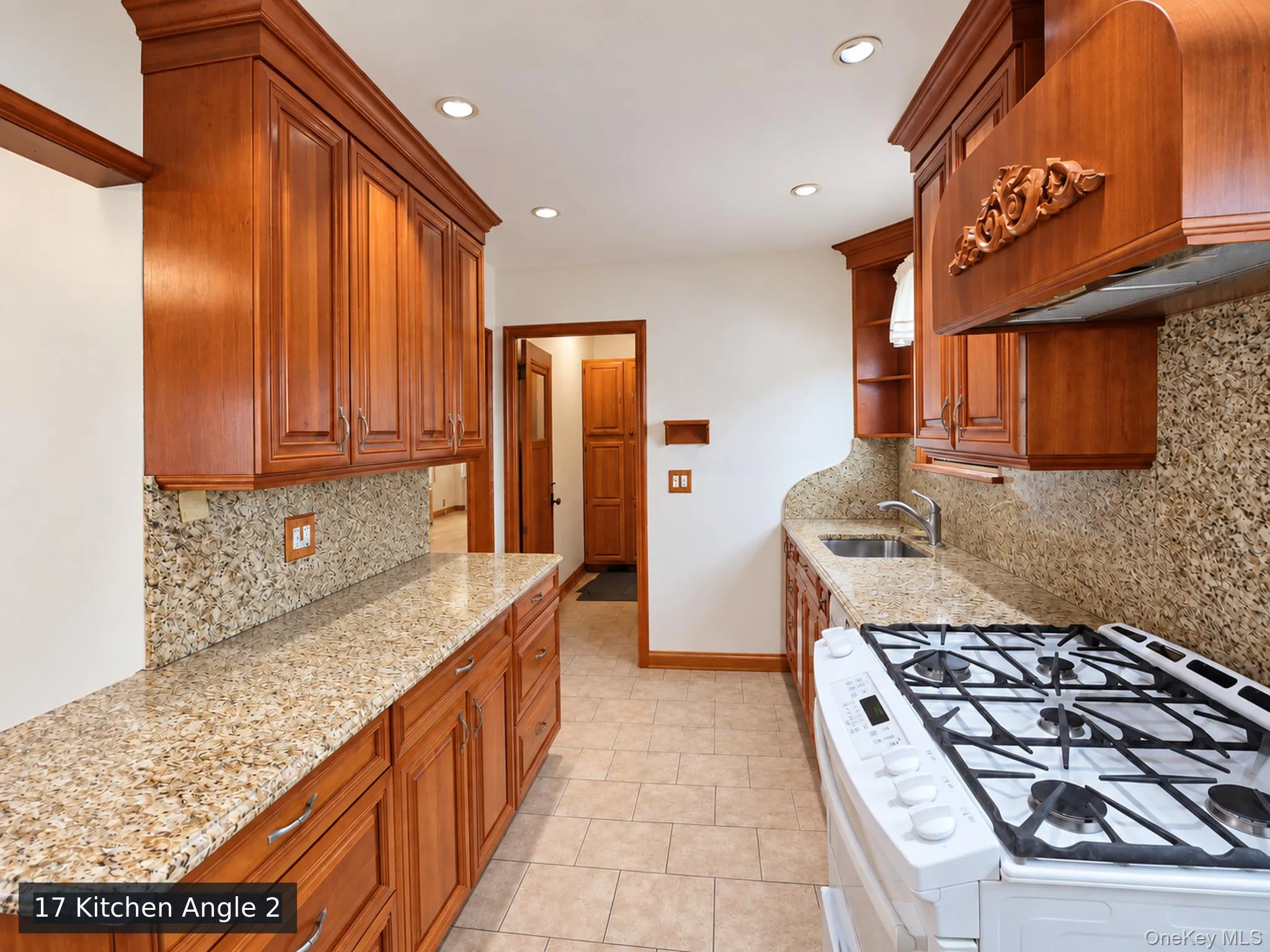 7905 Woodhaven Boulevard, New York, NY, 5 Bedrooms Bedrooms, 7 Rooms Rooms,1 BathroomBathrooms,Residential Lease,For Rent,Woodhaven,0,1064357 7905 Woodhaven Boulevard, New York, NY, 5 Bedrooms Bedrooms, 7 Rooms Rooms,1 BathroomBathrooms,Residential Lease,For Rent,Woodhaven,0,1064357