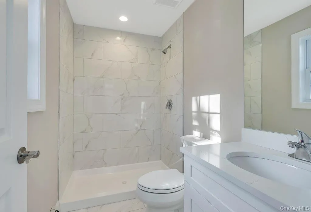 N/C Fairway Lane, Brookhaven, NY, 3 Bedrooms Bedrooms, 6 Rooms Rooms,2 BathroomsBathrooms,Residential,For Rent,Fairway,0,1064362 N/C Fairway Lane, Brookhaven, NY, 3 Bedrooms Bedrooms, 6 Rooms Rooms,2 BathroomsBathrooms,Residential,For Rent,Fairway,0,1064362