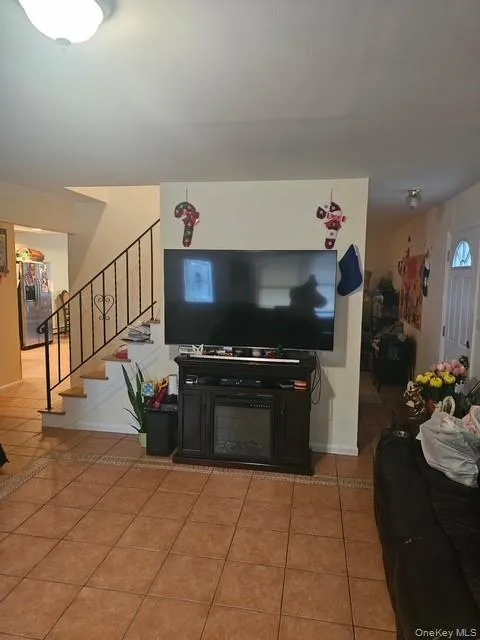 18 Dalex Court, Glen Cove, NY, 3 Bedrooms Bedrooms, 6 Rooms Rooms,2 BathroomsBathrooms,Residential Lease,For Rent,Dalex,0,1064373 18 Dalex Court, Glen Cove, NY, 3 Bedrooms Bedrooms, 6 Rooms Rooms,2 BathroomsBathrooms,Residential Lease,For Rent,Dalex,0,1064373