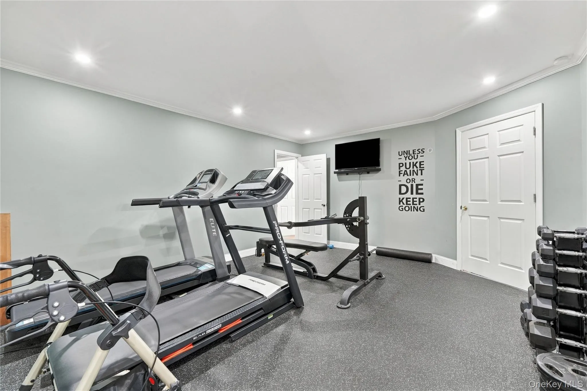 140 Baltimore Avenue, Oyster Bay, NY, 7 Bedrooms Bedrooms, 13 Rooms Rooms,5 BathroomsBathrooms,Residential,For Rent,Baltimore,0,1064374 140 Baltimore Avenue, Oyster Bay, NY, 7 Bedrooms Bedrooms, 13 Rooms Rooms,5 BathroomsBathrooms,Residential,For Rent,Baltimore,0,1064374