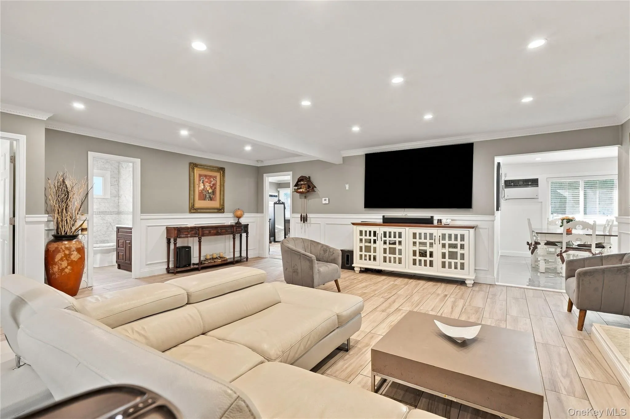 140 Baltimore Avenue, Oyster Bay, NY, 7 Bedrooms Bedrooms, 13 Rooms Rooms,5 BathroomsBathrooms,Residential,For Rent,Baltimore,0,1064374 140 Baltimore Avenue, Oyster Bay, NY, 7 Bedrooms Bedrooms, 13 Rooms Rooms,5 BathroomsBathrooms,Residential,For Rent,Baltimore,0,1064374
