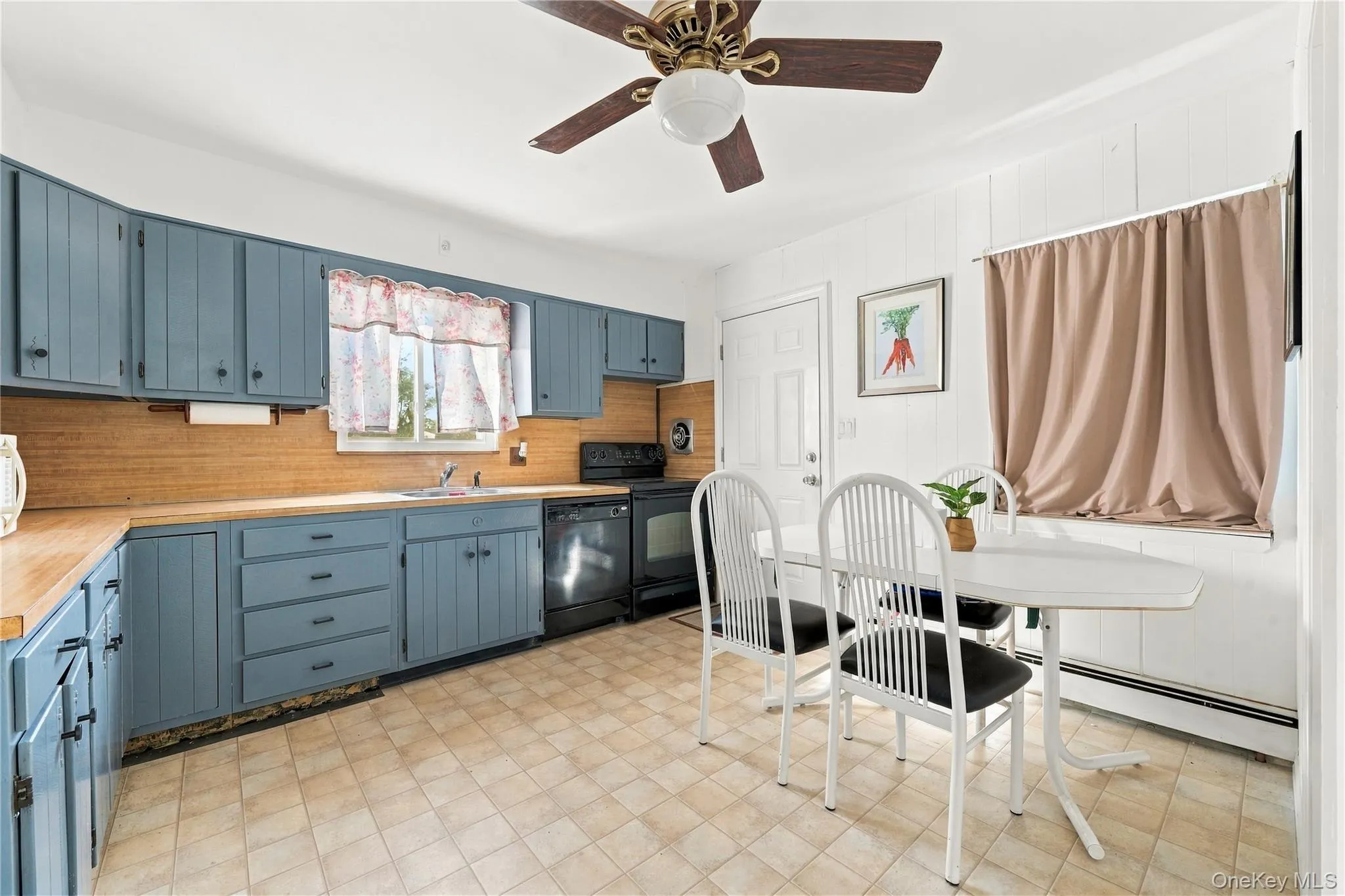 140 Baltimore Avenue, Oyster Bay, NY, 7 Bedrooms Bedrooms, 13 Rooms Rooms,5 BathroomsBathrooms,Residential,For Rent,Baltimore,0,1064374 140 Baltimore Avenue, Oyster Bay, NY, 7 Bedrooms Bedrooms, 13 Rooms Rooms,5 BathroomsBathrooms,Residential,For Rent,Baltimore,0,1064374