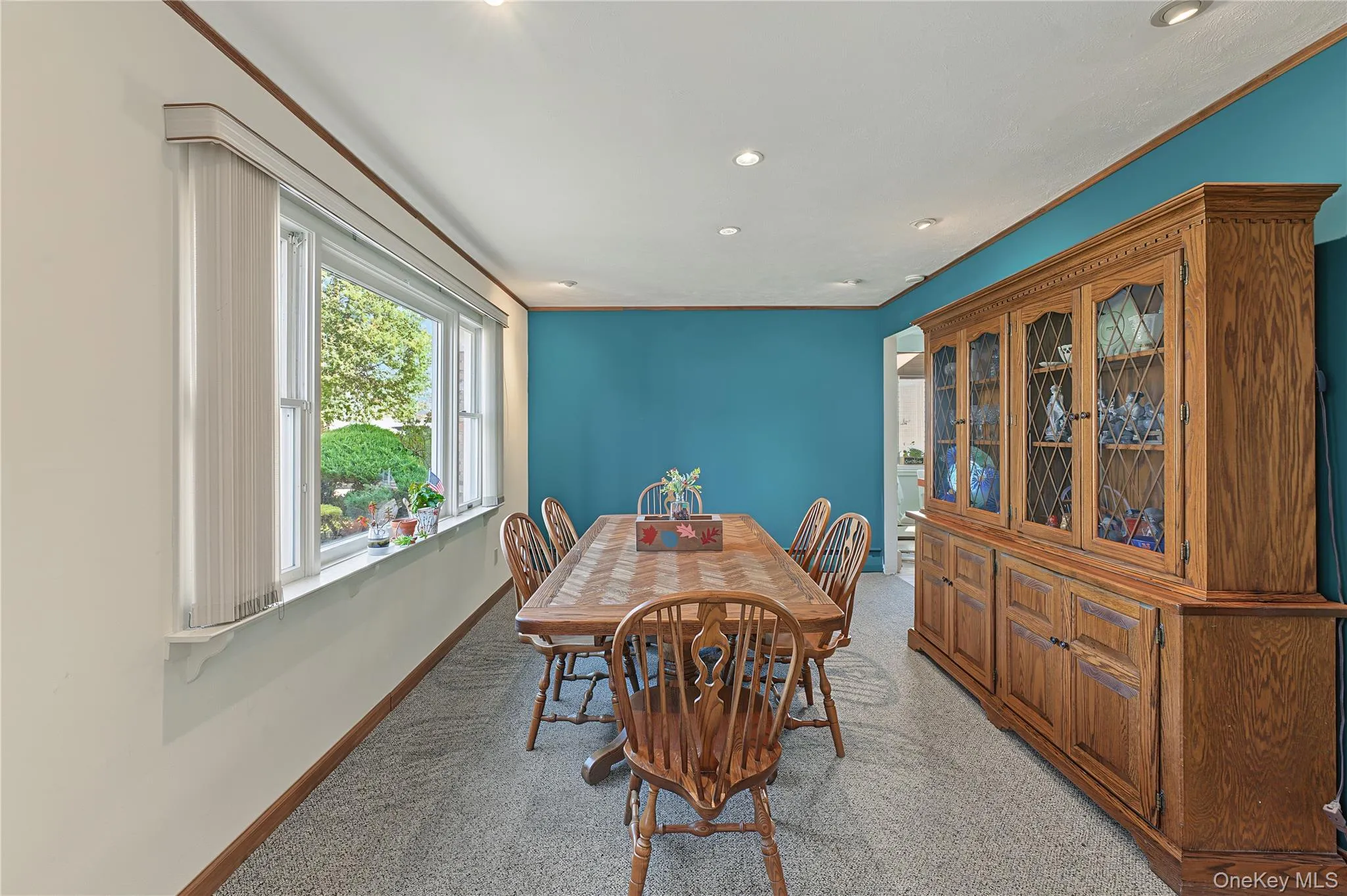 28 Chatham Road, Smithtown, NY, 4 Bedrooms Bedrooms, 8 Rooms Rooms,1 BathroomBathrooms,Residential,For Rent,Chatham,0,1064394 28 Chatham Road, Smithtown, NY, 4 Bedrooms Bedrooms, 8 Rooms Rooms,1 BathroomBathrooms,Residential,For Rent,Chatham,0,1064394
