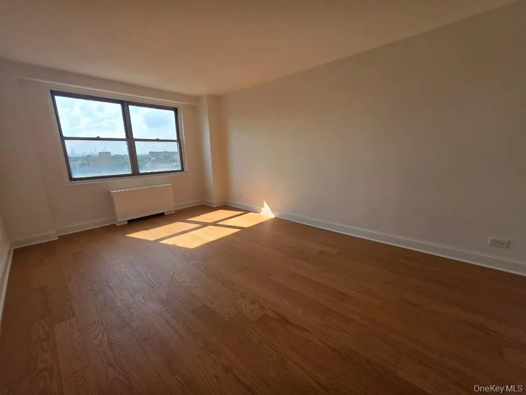 61-20 Grand Central Parkway, New York, NY, 1 Bedroom Bedrooms, 3 Rooms Rooms,1 BathroomBathrooms,Residential,For Rent,Grand Central,0,1064396 61-20 Grand Central Parkway, New York, NY, 1 Bedroom Bedrooms, 3 Rooms Rooms,1 BathroomBathrooms,Residential,For Rent,Grand Central,0,1064396