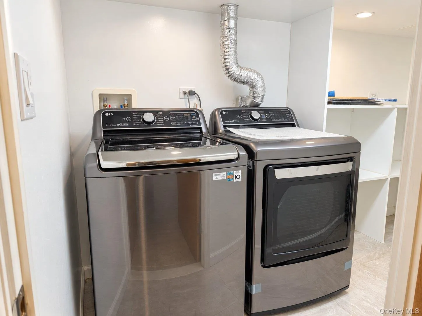 110-51 64th, New York, NY, 2 Bedrooms Bedrooms, 6 Rooms Rooms,2 BathroomsBathrooms,Residential Lease,For Rent,64th,0,1064399 110-51 64th, New York, NY, 2 Bedrooms Bedrooms, 6 Rooms Rooms,2 BathroomsBathrooms,Residential Lease,For Rent,64th,0,1064399