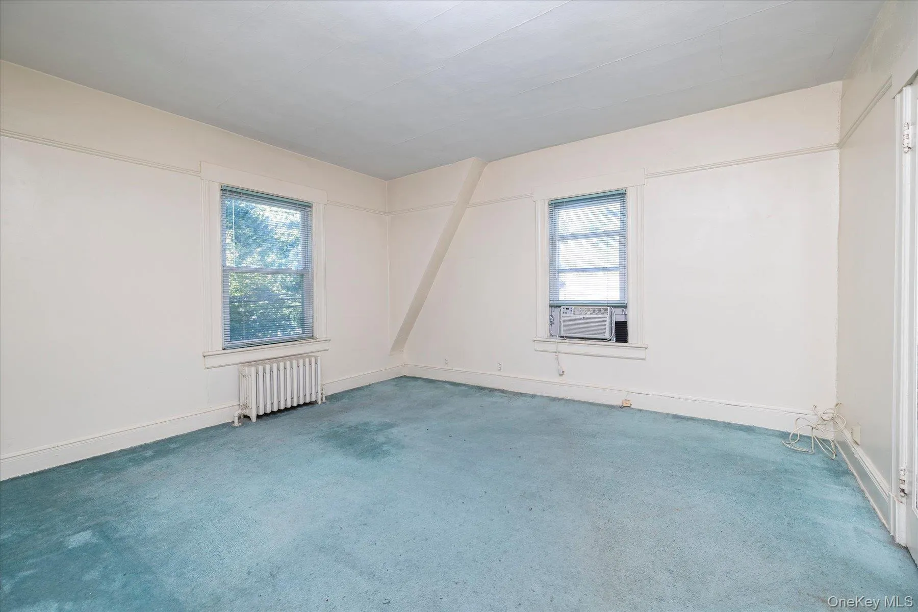 2887 Stevens Street, Hempstead, NY, 4 Bedrooms Bedrooms, 7 Rooms Rooms,2 BathroomsBathrooms,Residential,For Rent,Stevens,0,1064405 2887 Stevens Street, Hempstead, NY, 4 Bedrooms Bedrooms, 7 Rooms Rooms,2 BathroomsBathrooms,Residential,For Rent,Stevens,0,1064405