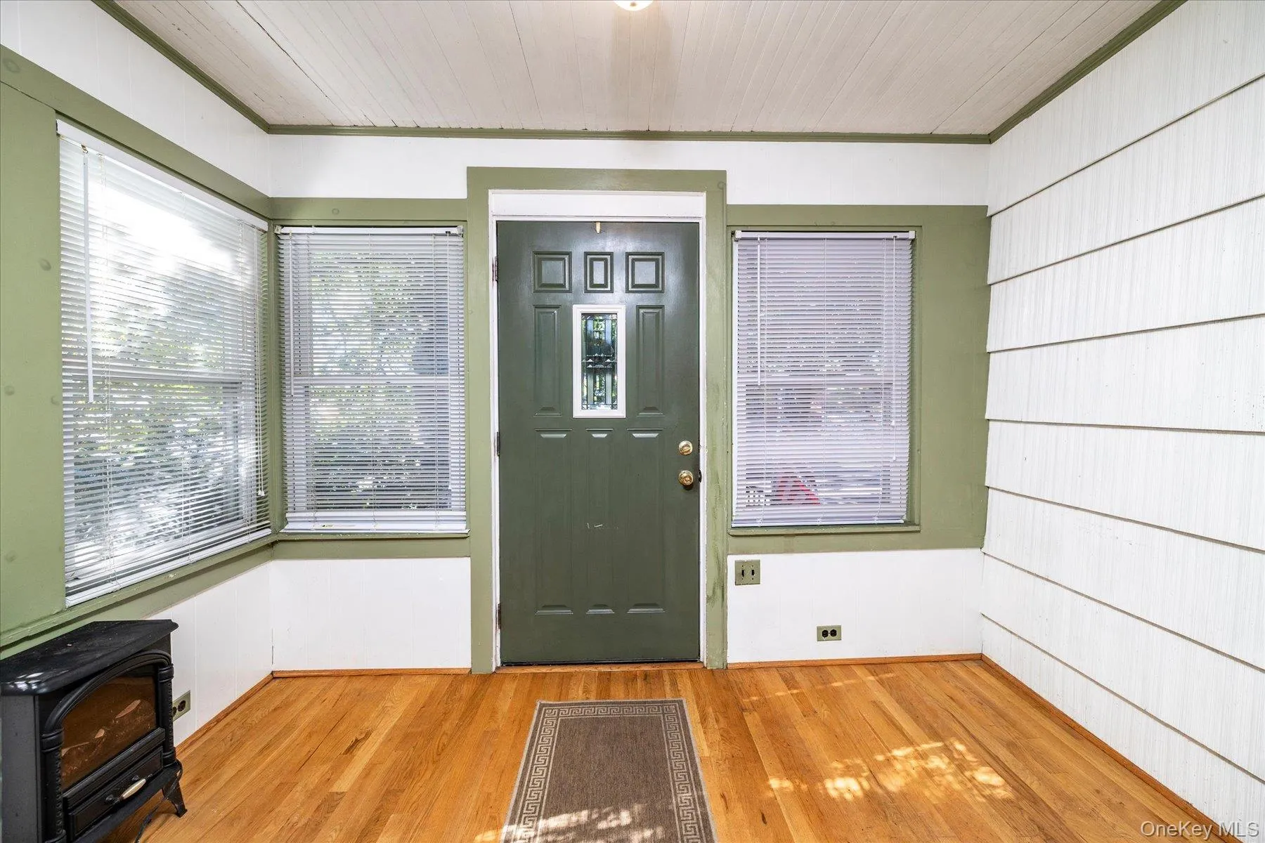 2887 Stevens Street, Hempstead, NY, 4 Bedrooms Bedrooms, 7 Rooms Rooms,2 BathroomsBathrooms,Residential,For Rent,Stevens,0,1064405 2887 Stevens Street, Hempstead, NY, 4 Bedrooms Bedrooms, 7 Rooms Rooms,2 BathroomsBathrooms,Residential,For Rent,Stevens,0,1064405
