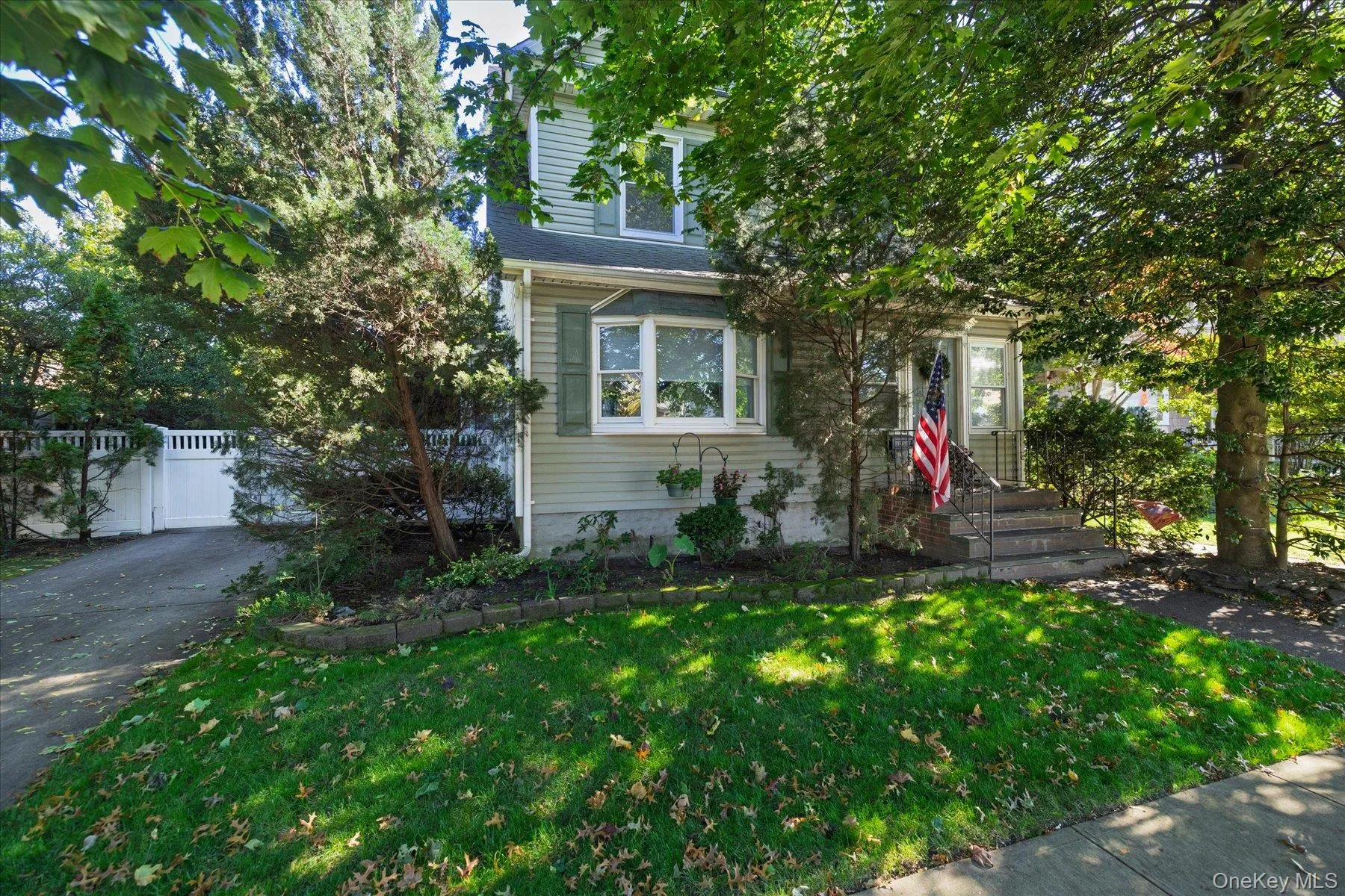 2887 Stevens Street, Hempstead, NY, 4 Bedrooms Bedrooms, 7 Rooms Rooms,2 BathroomsBathrooms,Residential,For Rent,Stevens,0,1064405 2887 Stevens Street, Hempstead, NY, 4 Bedrooms Bedrooms, 7 Rooms Rooms,2 BathroomsBathrooms,Residential,For Rent,Stevens,0,1064405