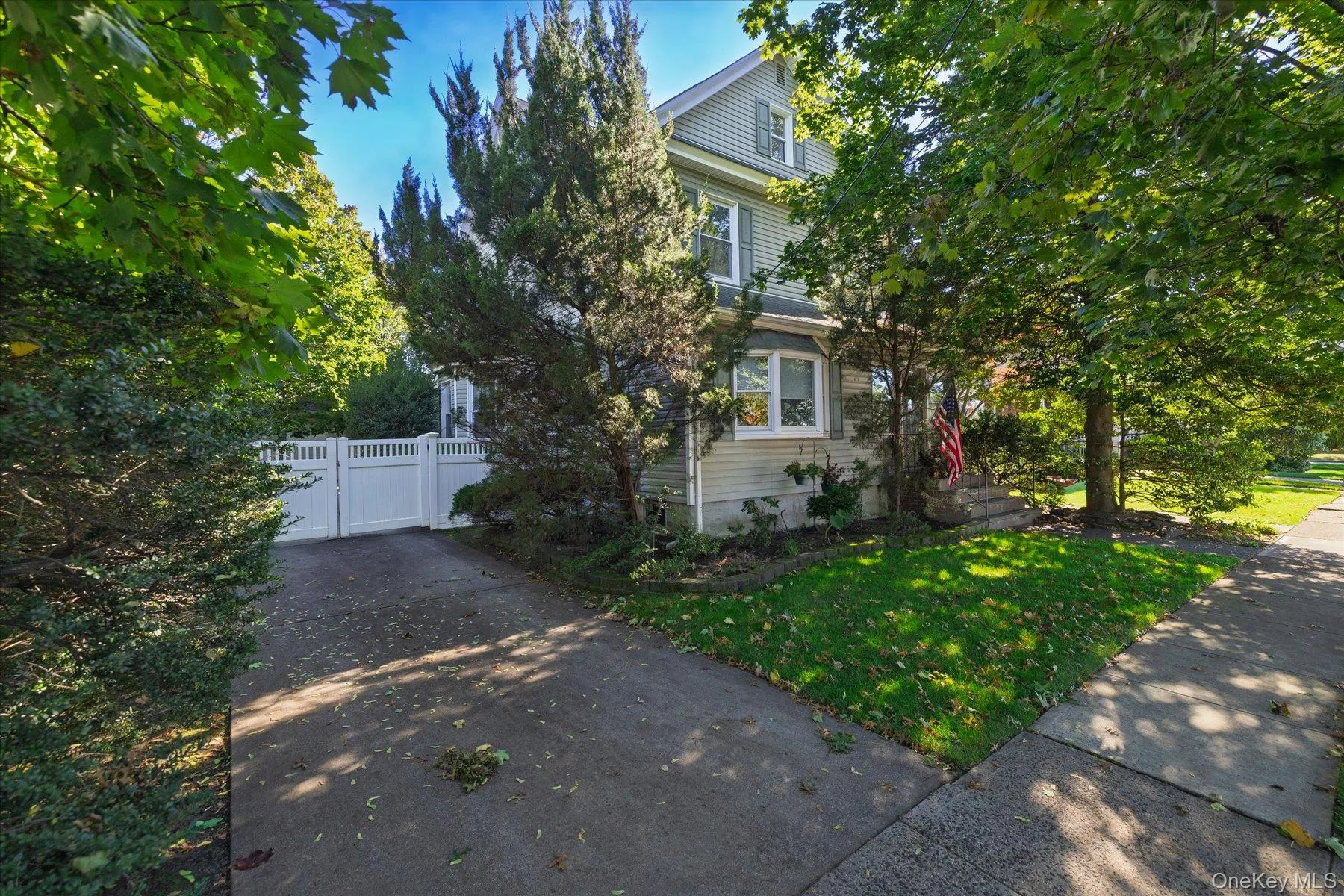 2887 Stevens Street, Hempstead, NY, 4 Bedrooms Bedrooms, 7 Rooms Rooms,2 BathroomsBathrooms,Residential,For Rent,Stevens,0,1064405 2887 Stevens Street, Hempstead, NY, 4 Bedrooms Bedrooms, 7 Rooms Rooms,2 BathroomsBathrooms,Residential,For Rent,Stevens,0,1064405