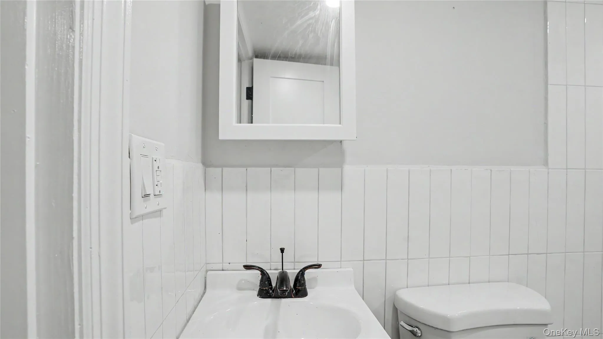 51 Hill Street, New York, NY, 4 Bedrooms Bedrooms, 8 Rooms Rooms,3 BathroomsBathrooms,Residential,For Rent,Hill,0,1064407 51 Hill Street, New York, NY, 4 Bedrooms Bedrooms, 8 Rooms Rooms,3 BathroomsBathrooms,Residential,For Rent,Hill,0,1064407