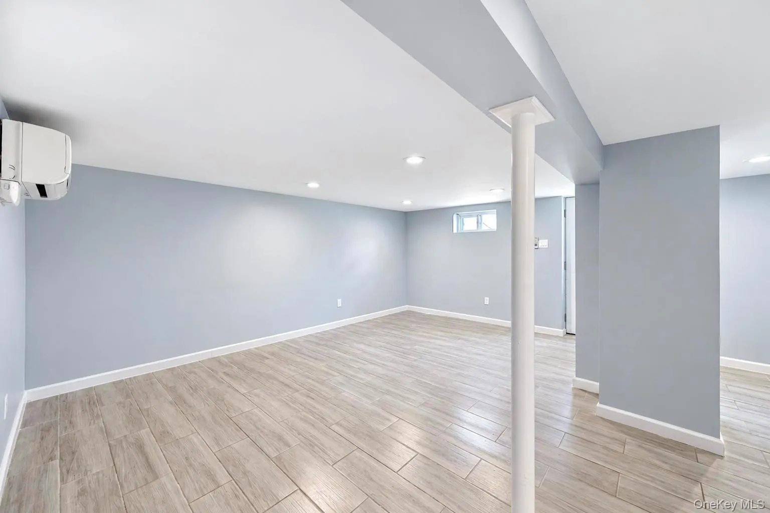 14 Burns Avenue, Oyster Bay, NY, 4 Bedrooms Bedrooms, 6 Rooms Rooms,2 BathroomsBathrooms,Residential,For Rent,Burns,0,1064413 14 Burns Avenue, Oyster Bay, NY, 4 Bedrooms Bedrooms, 6 Rooms Rooms,2 BathroomsBathrooms,Residential,For Rent,Burns,0,1064413