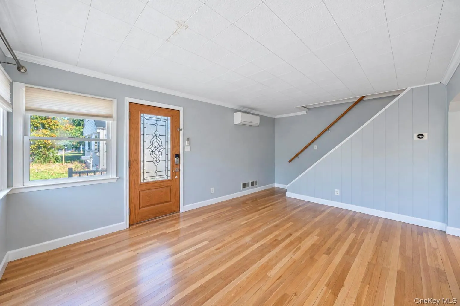 14 Burns Avenue, Oyster Bay, NY, 4 Bedrooms Bedrooms, 6 Rooms Rooms,2 BathroomsBathrooms,Residential,For Rent,Burns,0,1064413 14 Burns Avenue, Oyster Bay, NY, 4 Bedrooms Bedrooms, 6 Rooms Rooms,2 BathroomsBathrooms,Residential,For Rent,Burns,0,1064413