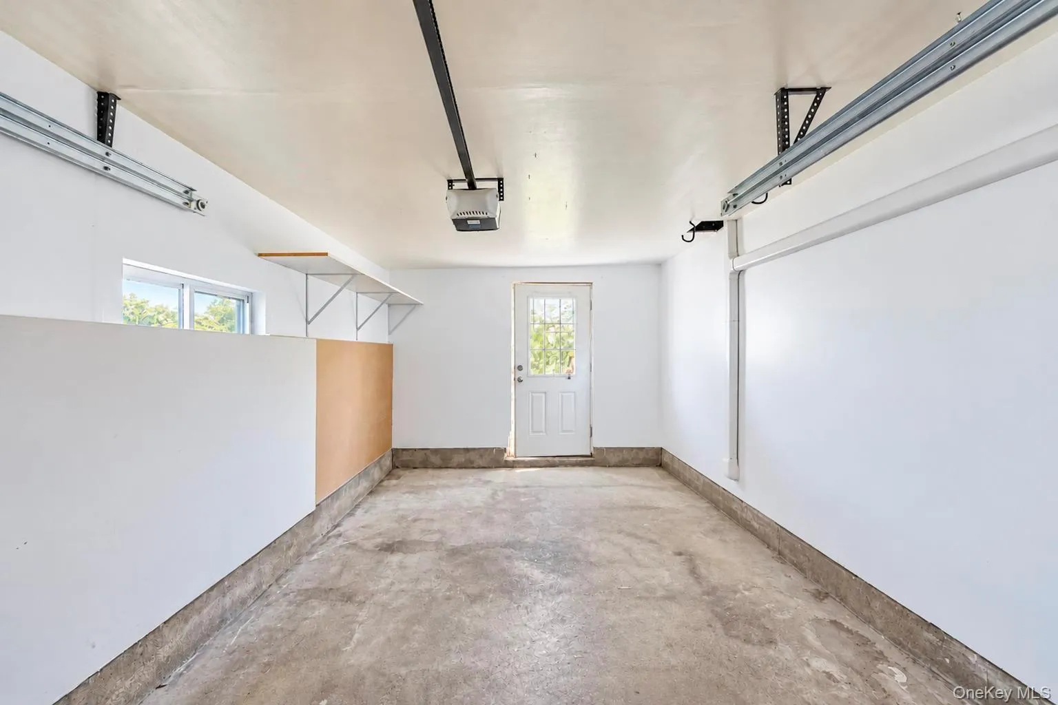 14 Burns Avenue, Oyster Bay, NY, 4 Bedrooms Bedrooms, 6 Rooms Rooms,2 BathroomsBathrooms,Residential,For Rent,Burns,0,1064413 14 Burns Avenue, Oyster Bay, NY, 4 Bedrooms Bedrooms, 6 Rooms Rooms,2 BathroomsBathrooms,Residential,For Rent,Burns,0,1064413
