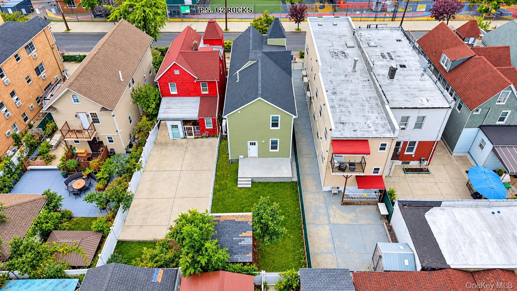 97-31 109th Street, New York, NY, 7 Bedrooms Bedrooms, 11 Rooms Rooms,3 BathroomsBathrooms,Residential,For Rent,109th,0,1064430 97-31 109th Street, New York, NY, 7 Bedrooms Bedrooms, 11 Rooms Rooms,3 BathroomsBathrooms,Residential,For Rent,109th,0,1064430