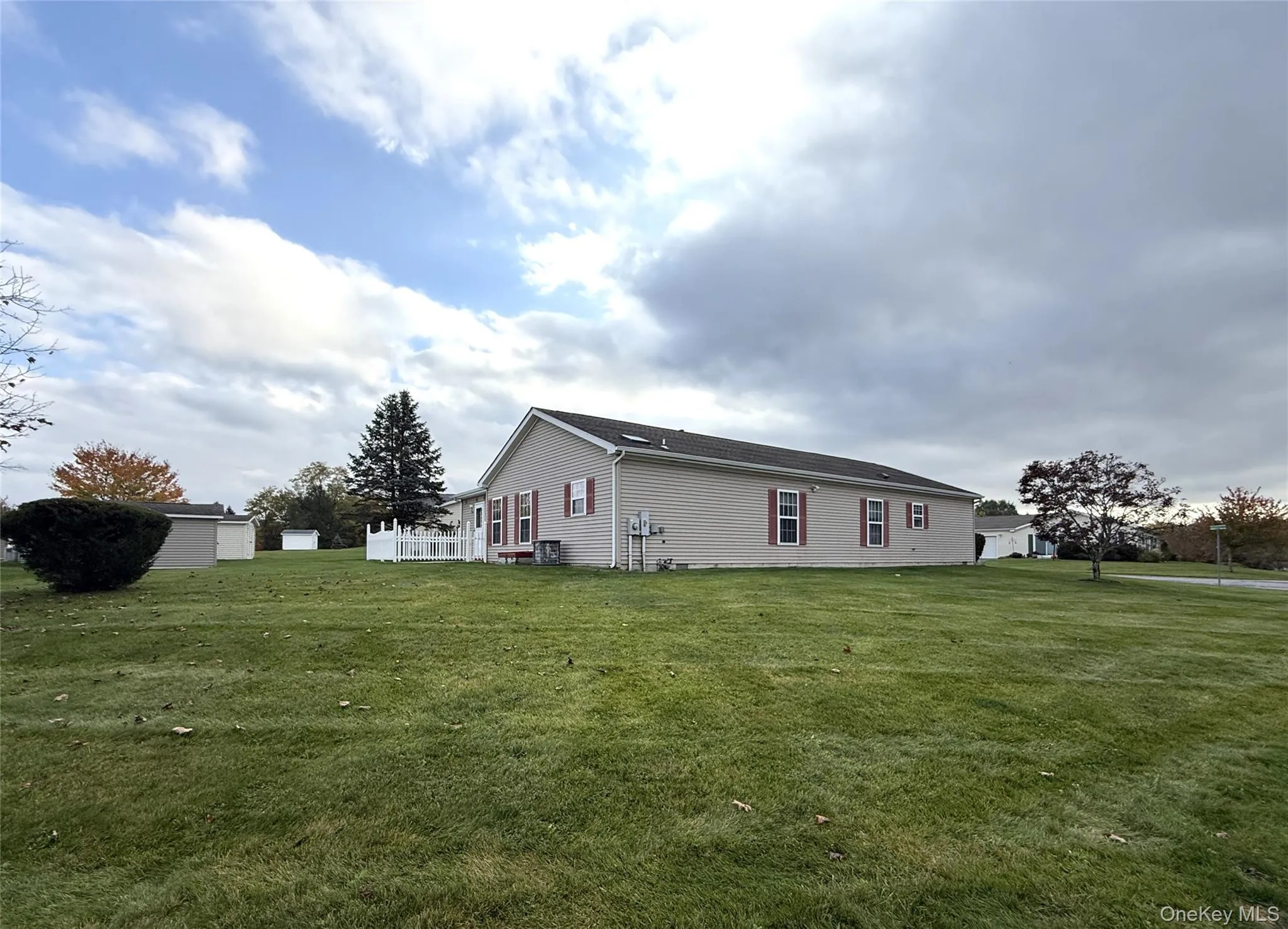 Corner lot with plenty of room to enjoy outside activities. Corner lot with plenty of room to enjoy outside activities.