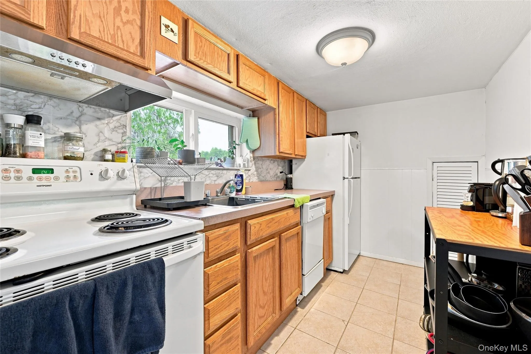 Wood Cabinets Wood Cabinets