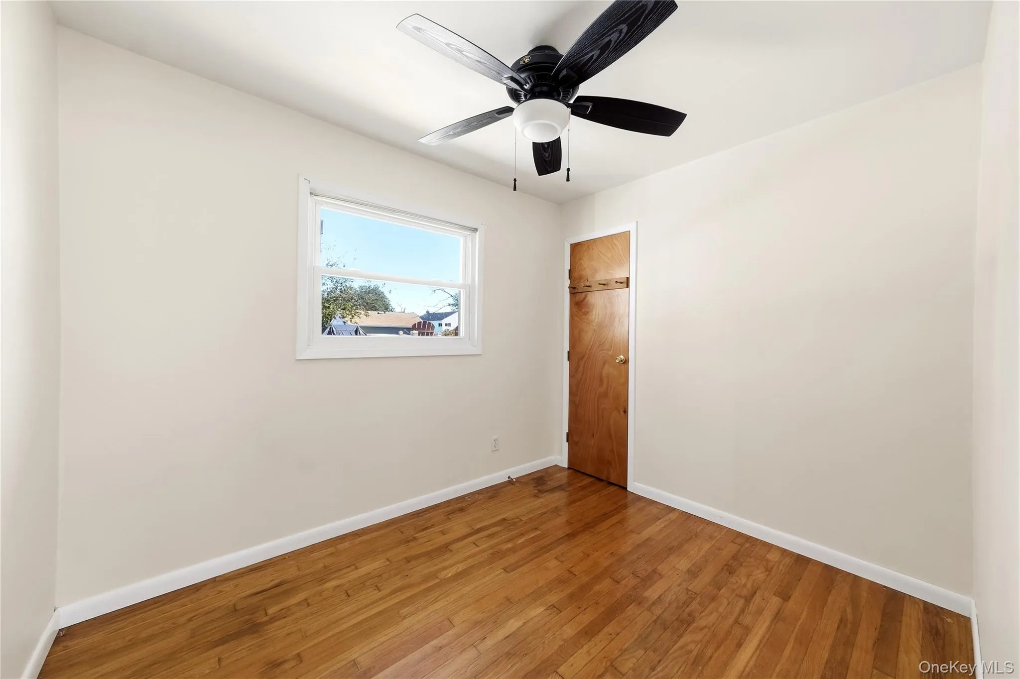 231 Clearwater Road, Babylon, NY, 2 Bedrooms Bedrooms, 4 Rooms Rooms,1 BathroomBathrooms,Residential,For Rent,Clearwater,0,1064457 231 Clearwater Road, Babylon, NY, 2 Bedrooms Bedrooms, 4 Rooms Rooms,1 BathroomBathrooms,Residential,For Rent,Clearwater,0,1064457
