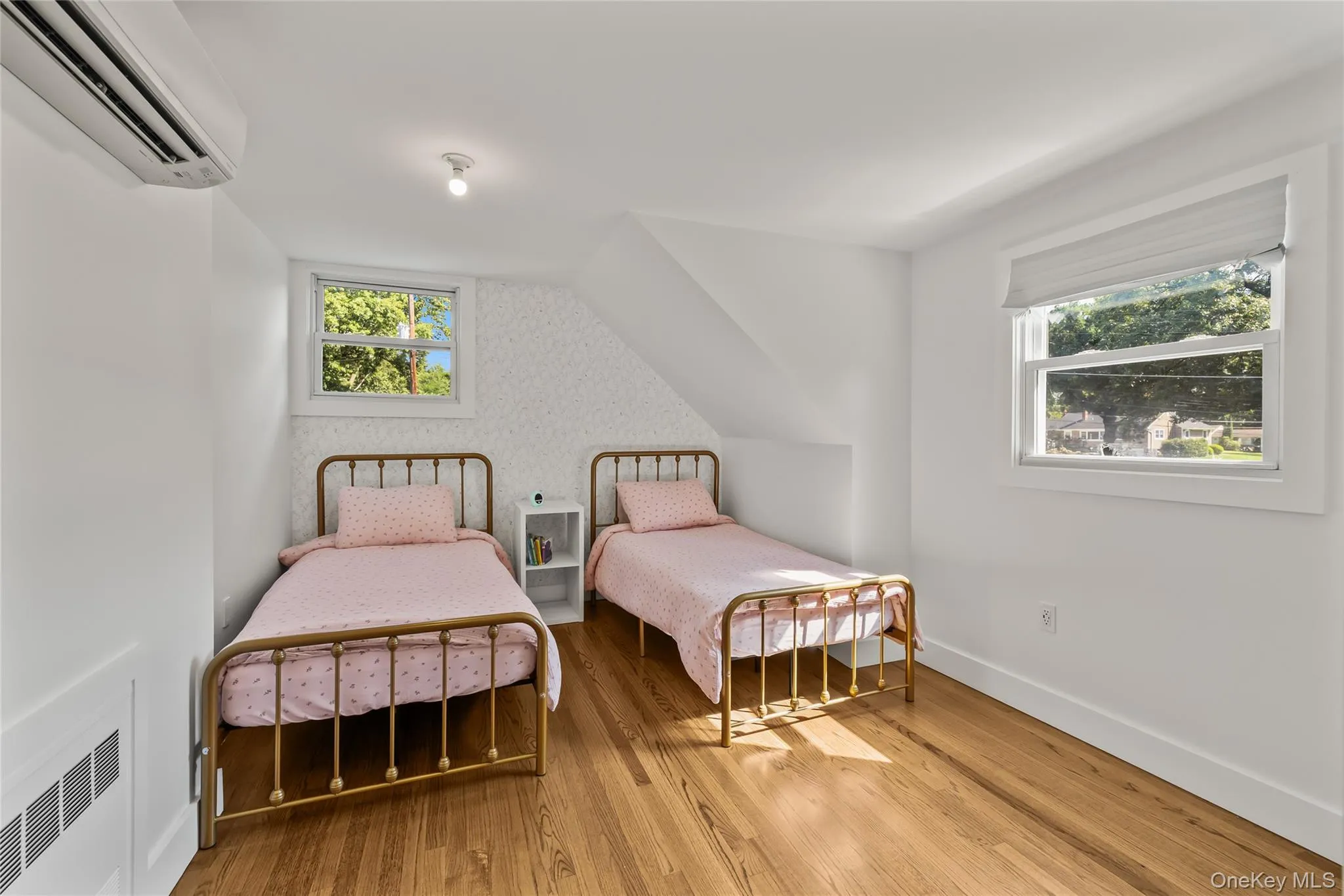 17 Sunset Drive, Ramapo, NY, 5 Bedrooms Bedrooms, 9 Rooms Rooms,3 BathroomsBathrooms,Residential,For Rent,Sunset,0,1064479 17 Sunset Drive, Ramapo, NY, 5 Bedrooms Bedrooms, 9 Rooms Rooms,3 BathroomsBathrooms,Residential,For Rent,Sunset,0,1064479