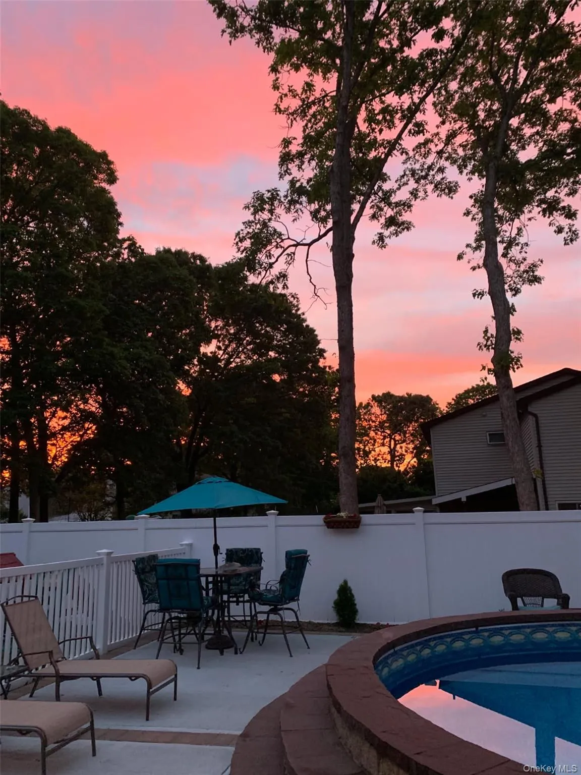 12 17th Avenue, Islip, NY, 4 Bedrooms Bedrooms, 8 Rooms Rooms,2 BathroomsBathrooms,Residential,For Rent,17th,0,1064509 12 17th Avenue, Islip, NY, 4 Bedrooms Bedrooms, 8 Rooms Rooms,2 BathroomsBathrooms,Residential,For Rent,17th,0,1064509