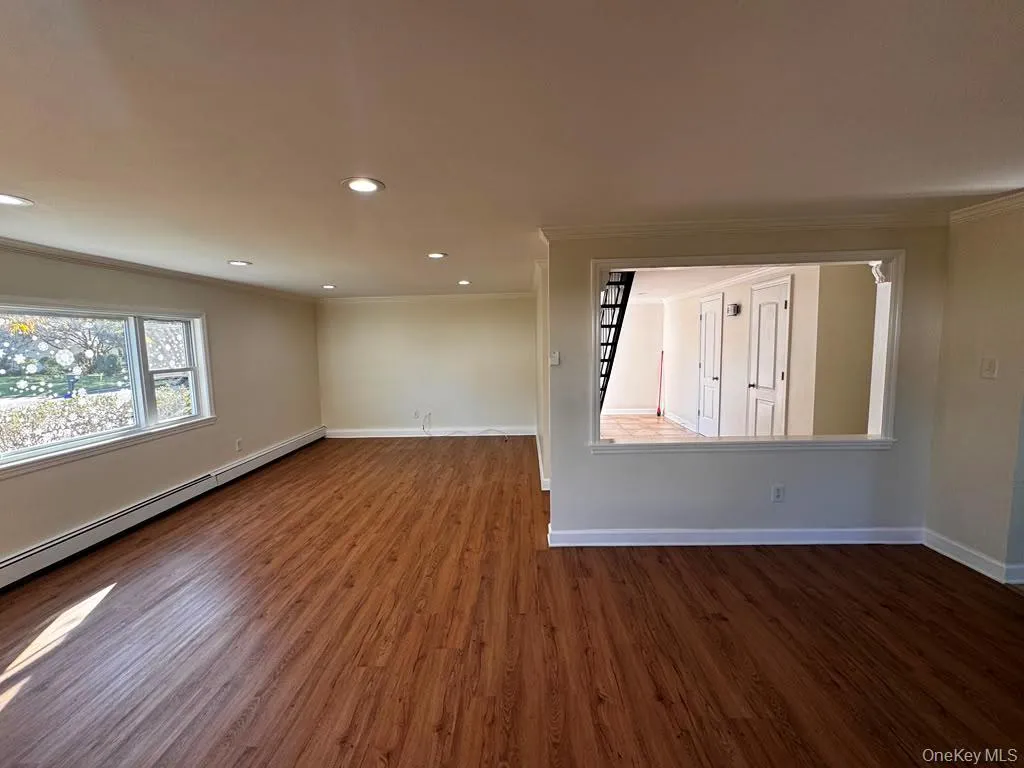 42 Sundial Lane, Brookhaven, NY, 4 Bedrooms Bedrooms, 9 Rooms Rooms,2 BathroomsBathrooms,Residential Lease,For Rent,Sundial,0,1064510 42 Sundial Lane, Brookhaven, NY, 4 Bedrooms Bedrooms, 9 Rooms Rooms,2 BathroomsBathrooms,Residential Lease,For Rent,Sundial,0,1064510