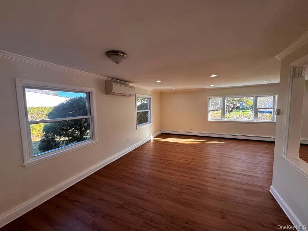 42 Sundial Lane, Brookhaven, NY, 4 Bedrooms Bedrooms, 9 Rooms Rooms,2 BathroomsBathrooms,Residential Lease,For Rent,Sundial,0,1064510 42 Sundial Lane, Brookhaven, NY, 4 Bedrooms Bedrooms, 9 Rooms Rooms,2 BathroomsBathrooms,Residential Lease,For Rent,Sundial,0,1064510