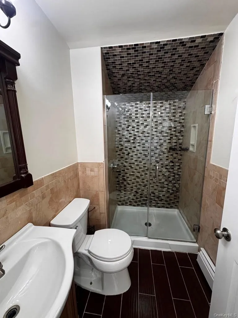 42 Sundial Lane, Brookhaven, NY, 4 Bedrooms Bedrooms, 9 Rooms Rooms,2 BathroomsBathrooms,Residential Lease,For Rent,Sundial,0,1064510 42 Sundial Lane, Brookhaven, NY, 4 Bedrooms Bedrooms, 9 Rooms Rooms,2 BathroomsBathrooms,Residential Lease,For Rent,Sundial,0,1064510