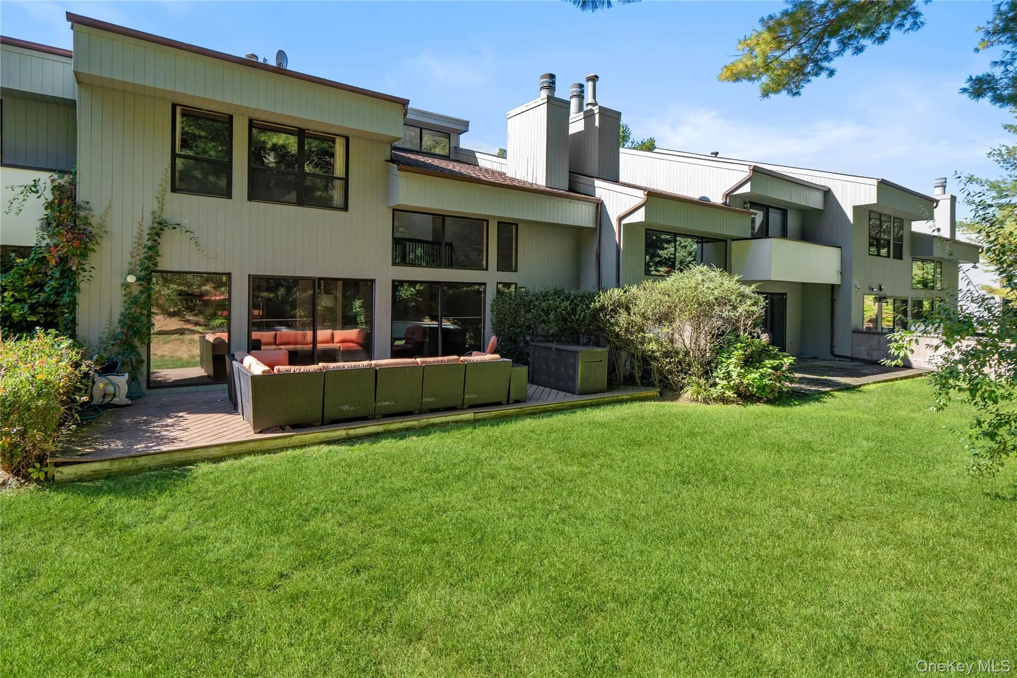 72 Eagle Chase, Oyster Bay, NY, 4 Bedrooms Bedrooms, 9 Rooms Rooms,4 BathroomsBathrooms,Residential,For Rent,Eagle Chase,0,1064515 72 Eagle Chase, Oyster Bay, NY, 4 Bedrooms Bedrooms, 9 Rooms Rooms,4 BathroomsBathrooms,Residential,For Rent,Eagle Chase,0,1064515