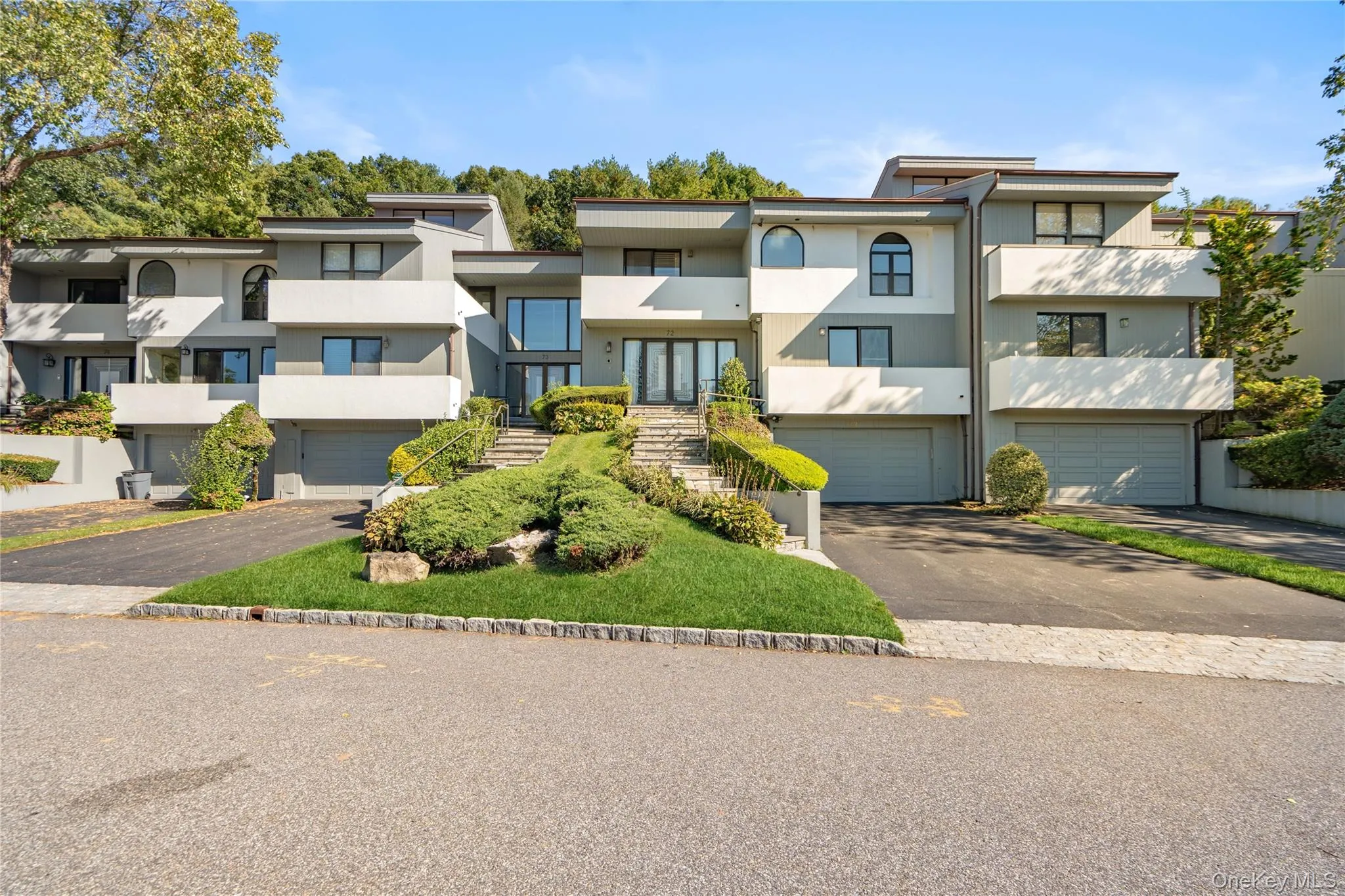 72 Eagle Chase, Oyster Bay, NY, 4 Bedrooms Bedrooms, 9 Rooms Rooms,4 BathroomsBathrooms,Residential,For Rent,Eagle Chase,0,1064515 72 Eagle Chase, Oyster Bay, NY, 4 Bedrooms Bedrooms, 9 Rooms Rooms,4 BathroomsBathrooms,Residential,For Rent,Eagle Chase,0,1064515