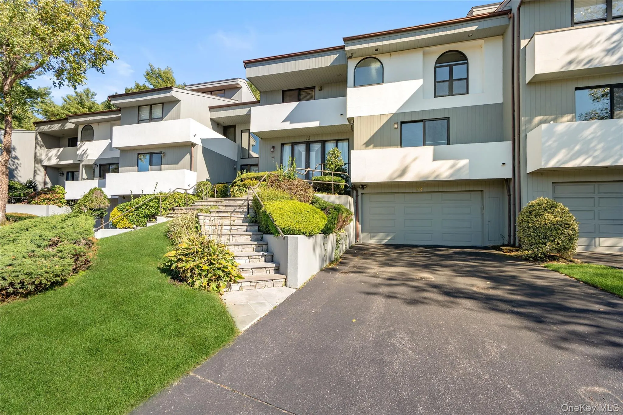 72 Eagle Chase, Oyster Bay, NY, 4 Bedrooms Bedrooms, 9 Rooms Rooms,4 BathroomsBathrooms,Residential,For Rent,Eagle Chase,0,1064515 72 Eagle Chase, Oyster Bay, NY, 4 Bedrooms Bedrooms, 9 Rooms Rooms,4 BathroomsBathrooms,Residential,For Rent,Eagle Chase,0,1064515