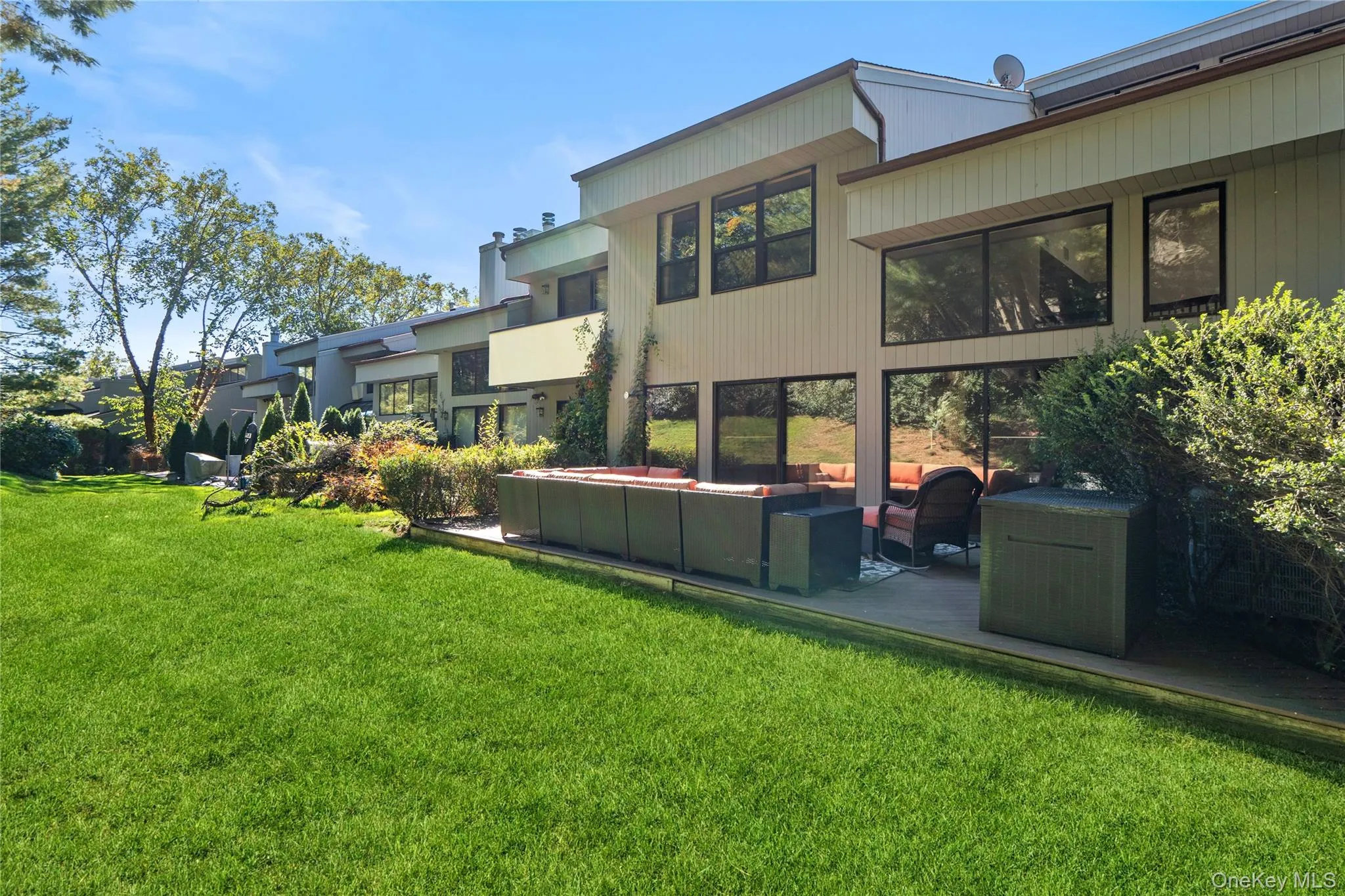 72 Eagle Chase, Oyster Bay, NY, 4 Bedrooms Bedrooms, 9 Rooms Rooms,4 BathroomsBathrooms,Residential,For Rent,Eagle Chase,0,1064515 72 Eagle Chase, Oyster Bay, NY, 4 Bedrooms Bedrooms, 9 Rooms Rooms,4 BathroomsBathrooms,Residential,For Rent,Eagle Chase,0,1064515
