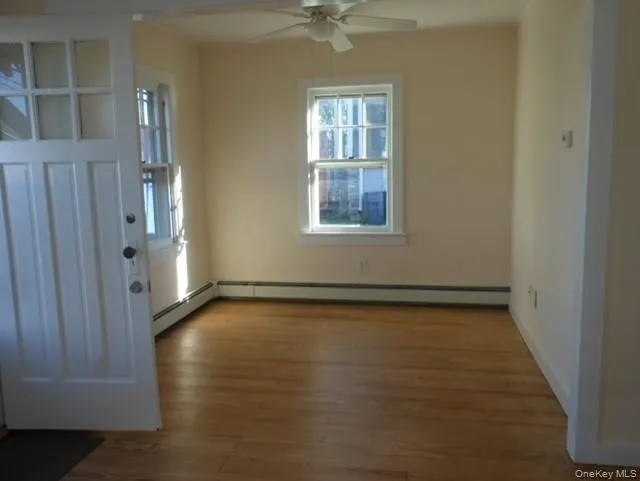 390 East Drive, Babylon, NY, 1 Bedroom Bedrooms, 3 Rooms Rooms,1 BathroomBathrooms,Residential Lease,For Rent,East,0,1064526 390 East Drive, Babylon, NY, 1 Bedroom Bedrooms, 3 Rooms Rooms,1 BathroomBathrooms,Residential Lease,For Rent,East,0,1064526